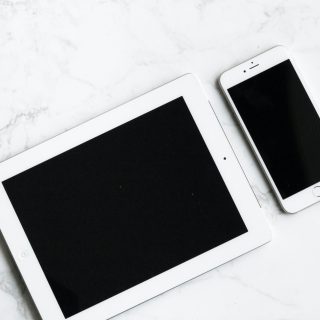 Phones & Tablets